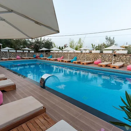 Hotel Memmaj Ksamil