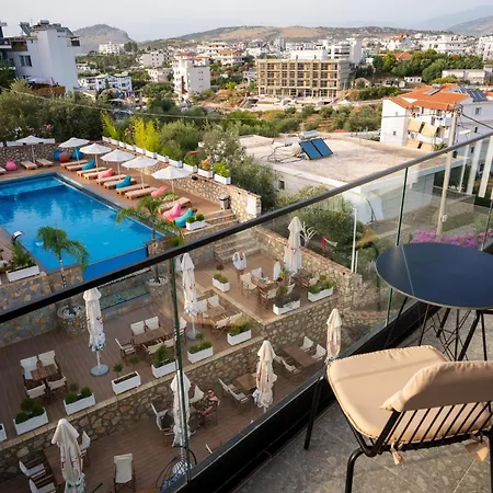 Hotel Memmaj *